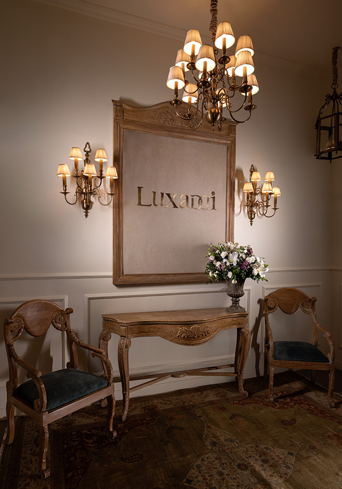 About Luxaddi